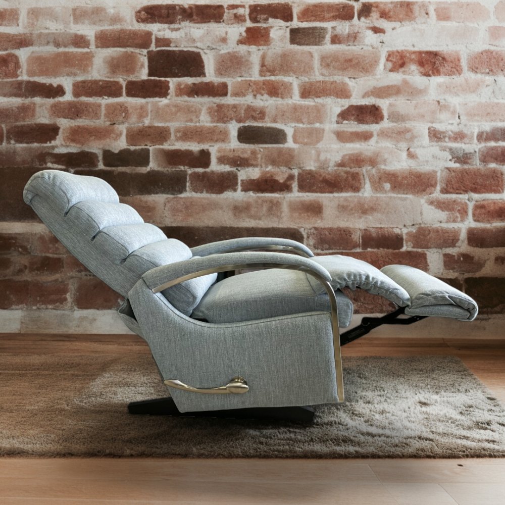 La - Z - Boy Anika Recliner Esprit Silver Fabric